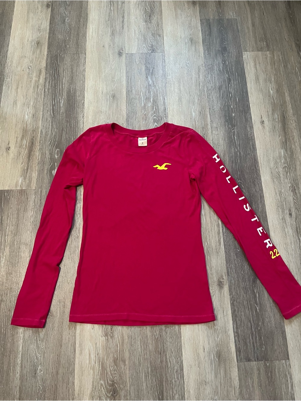 Hollister Women's Long-Sleeve Tee in Raspberry with Yellow Logo